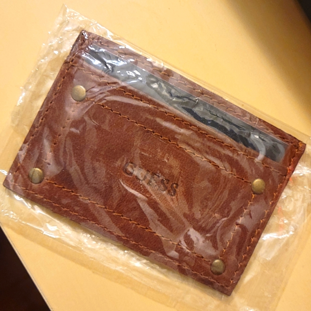 GUESS slim credit card case NWT